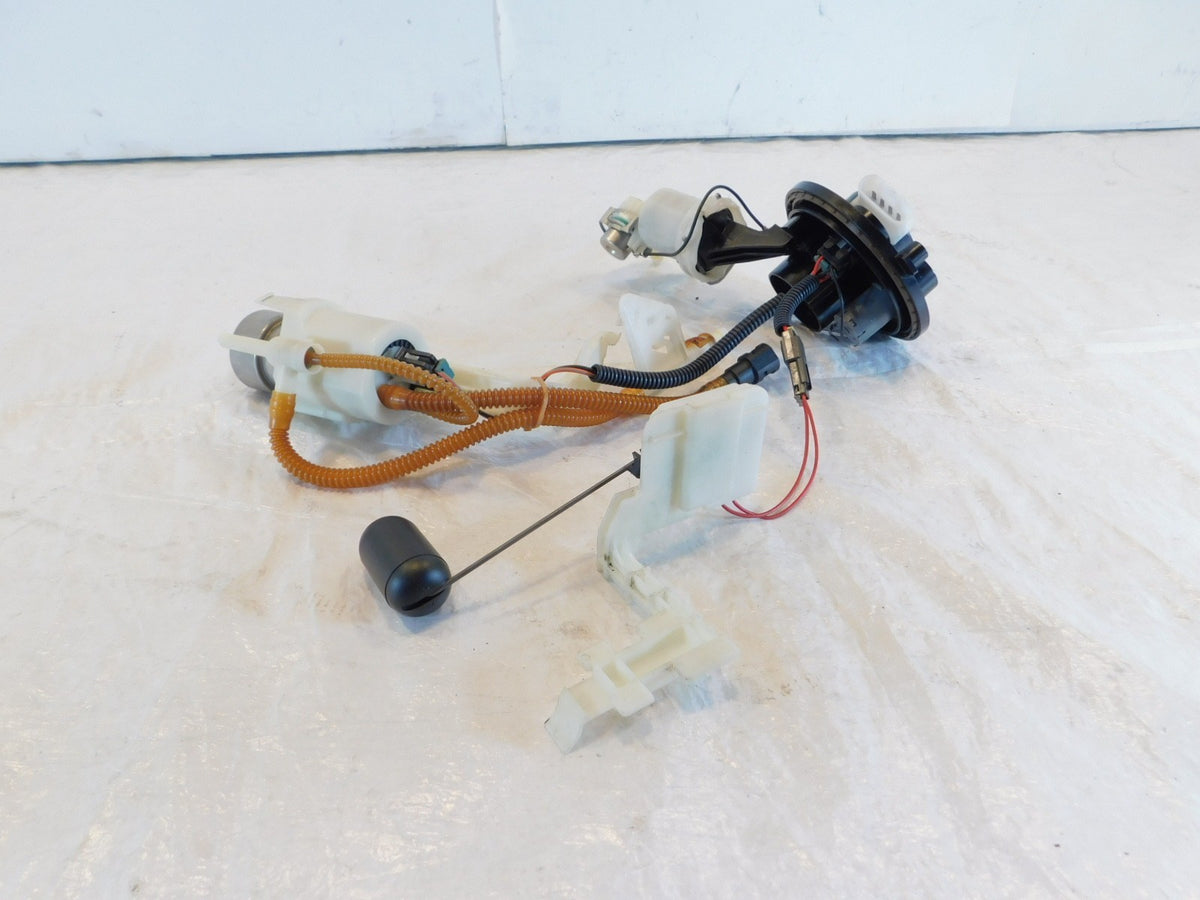 Harley Davidson Road Street & Electra Glide Gas Fuel Petrol Tank Pump -For Parts - C3 Cycle