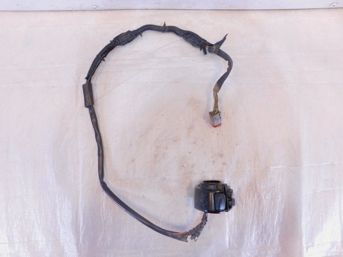 Harley Davidson Softail Dyna Sportster Left Handlebar Horn Turn Signal Switches - C3 Cycle