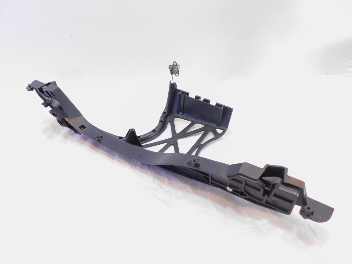 2014-2022 Harley Davidson Road King & Electra Glide Left Saddlebag Latch Bracket