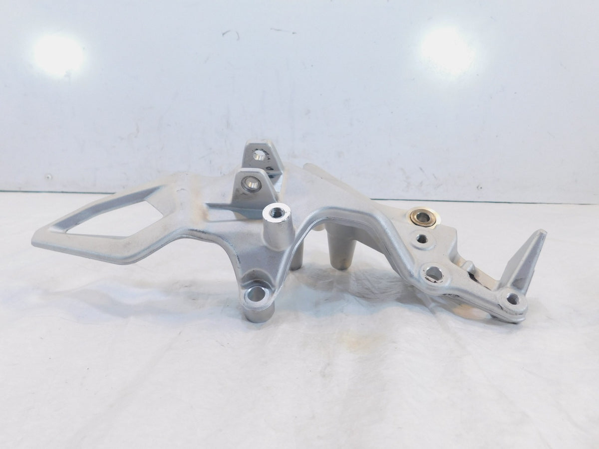 BMW F800 F800GT F800R Front Left Footpeg Footrest & Shifter Pedal Mount Bracket - C3 Cycle