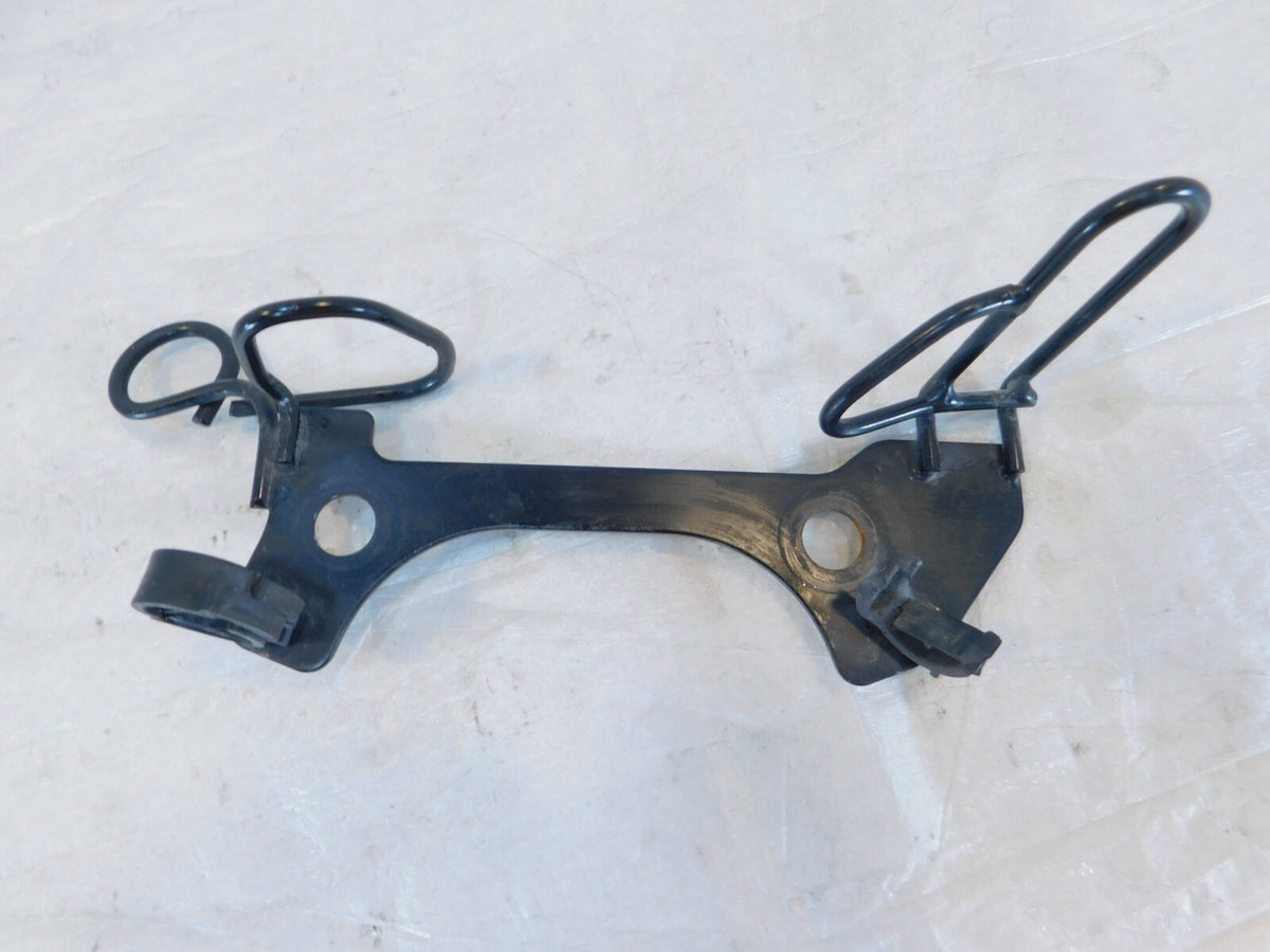 01-09 Yamaha VStar 1100 XVS1100 Custom Front Clutch Throttle Cable Guide Bracket