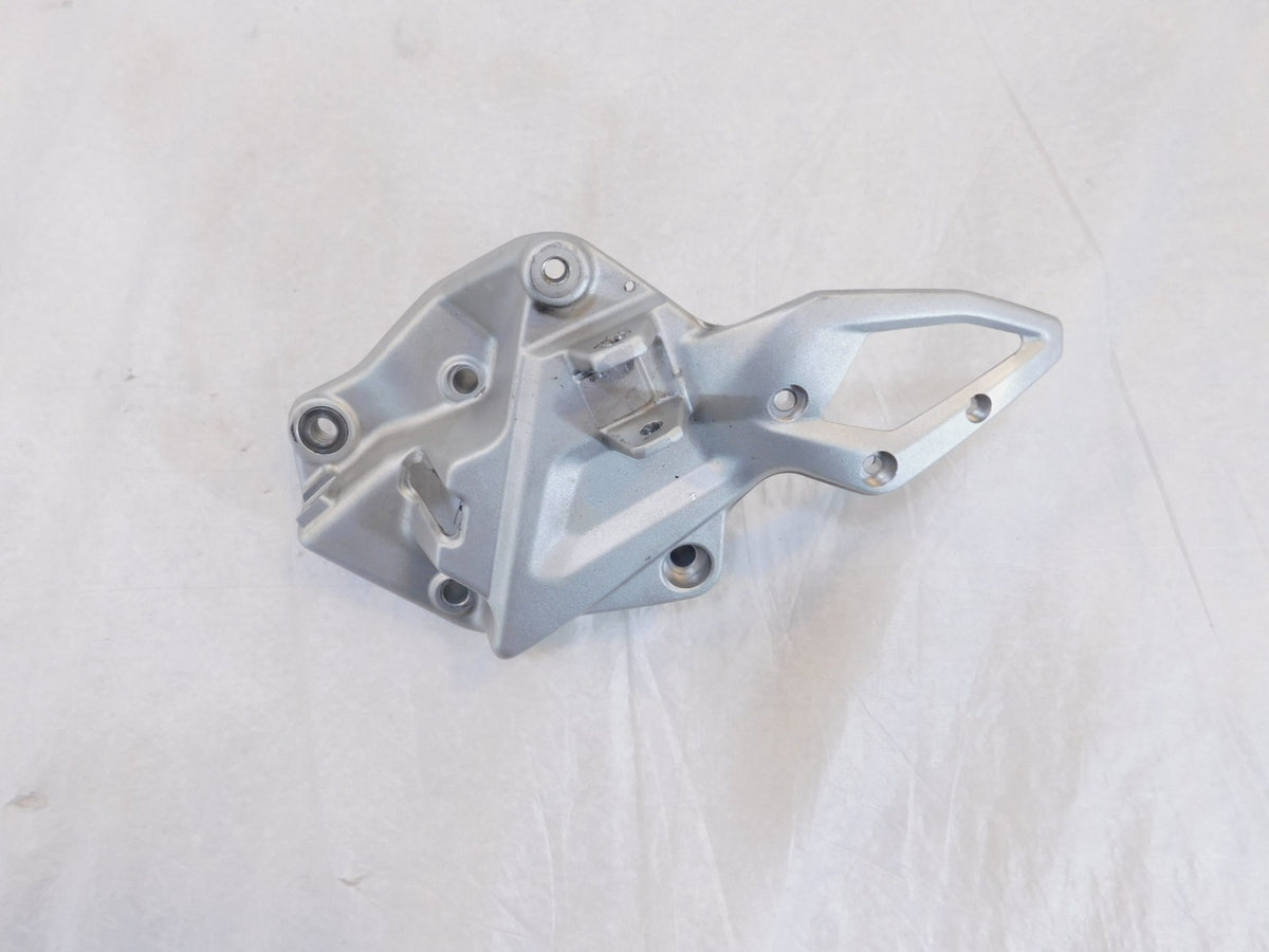 BMW F800 F800GT F800R Front Right Footpeg Footrest & Brake Pedal Mount Bracket - C3 Cycle