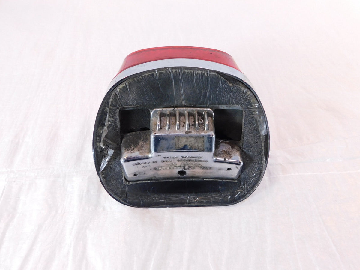 Harley Touring Dyna Softail Sportster Rear Tail Brake Light & Backplate -CRACKED - C3 Cycle
