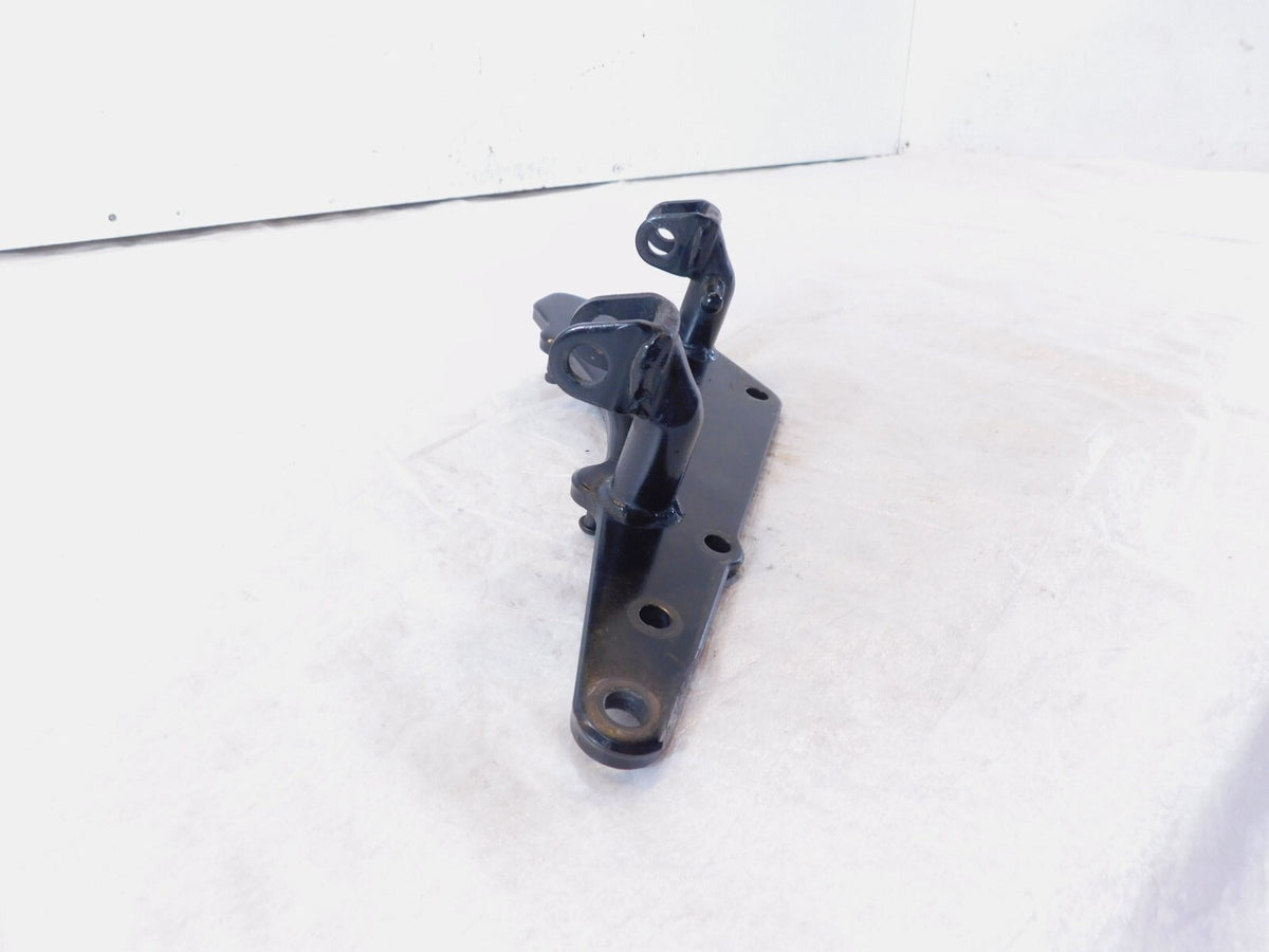96-04 Kawasaki Vulcan VN1500 1500 Classic Right Footrest Floorboard Holder Mount - C3 Cycle