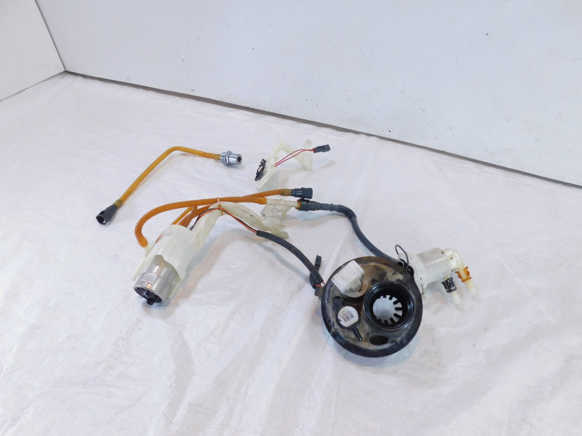 Harley Davidson Road Street & Electra Glide Gas Fuel Petrol Tank Pump -For Parts - C3 Cycle