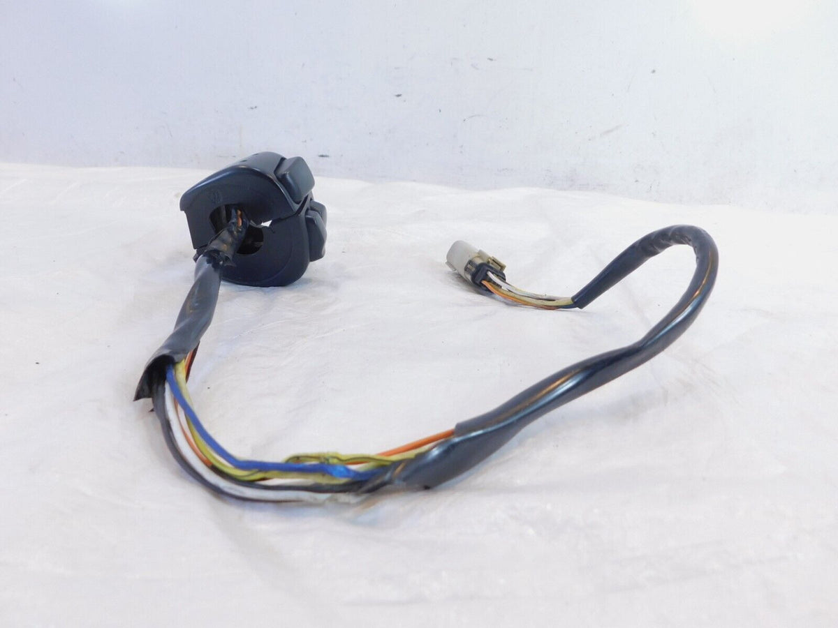 Harley Davidson Softail Dyna Sportster Left Handlebar Horn Turn Signal Switches - C3 Cycle