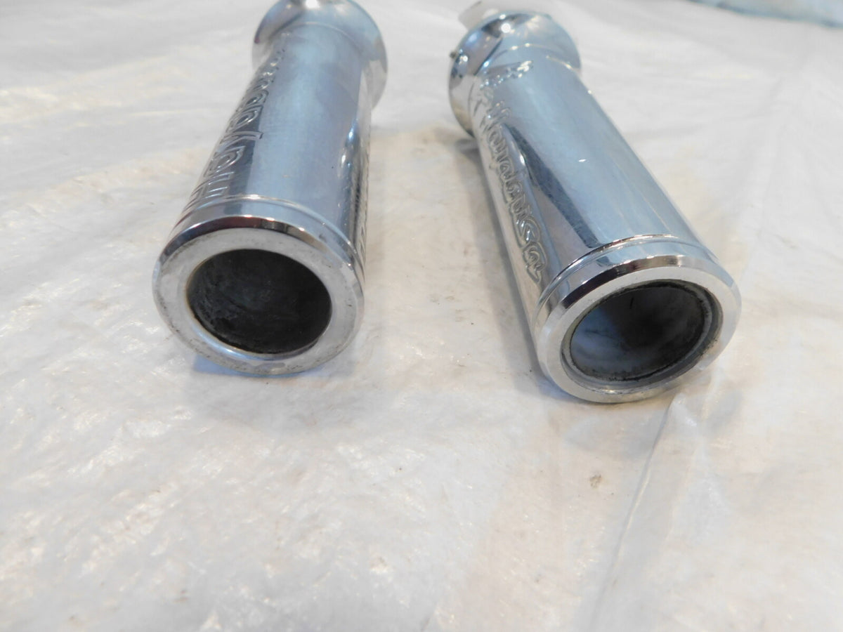 Suzuki GSXR600 GSXR750 GSXR1000 & Hayabusa Left/Right Handlebar Throttle Grips - C3 Cycle