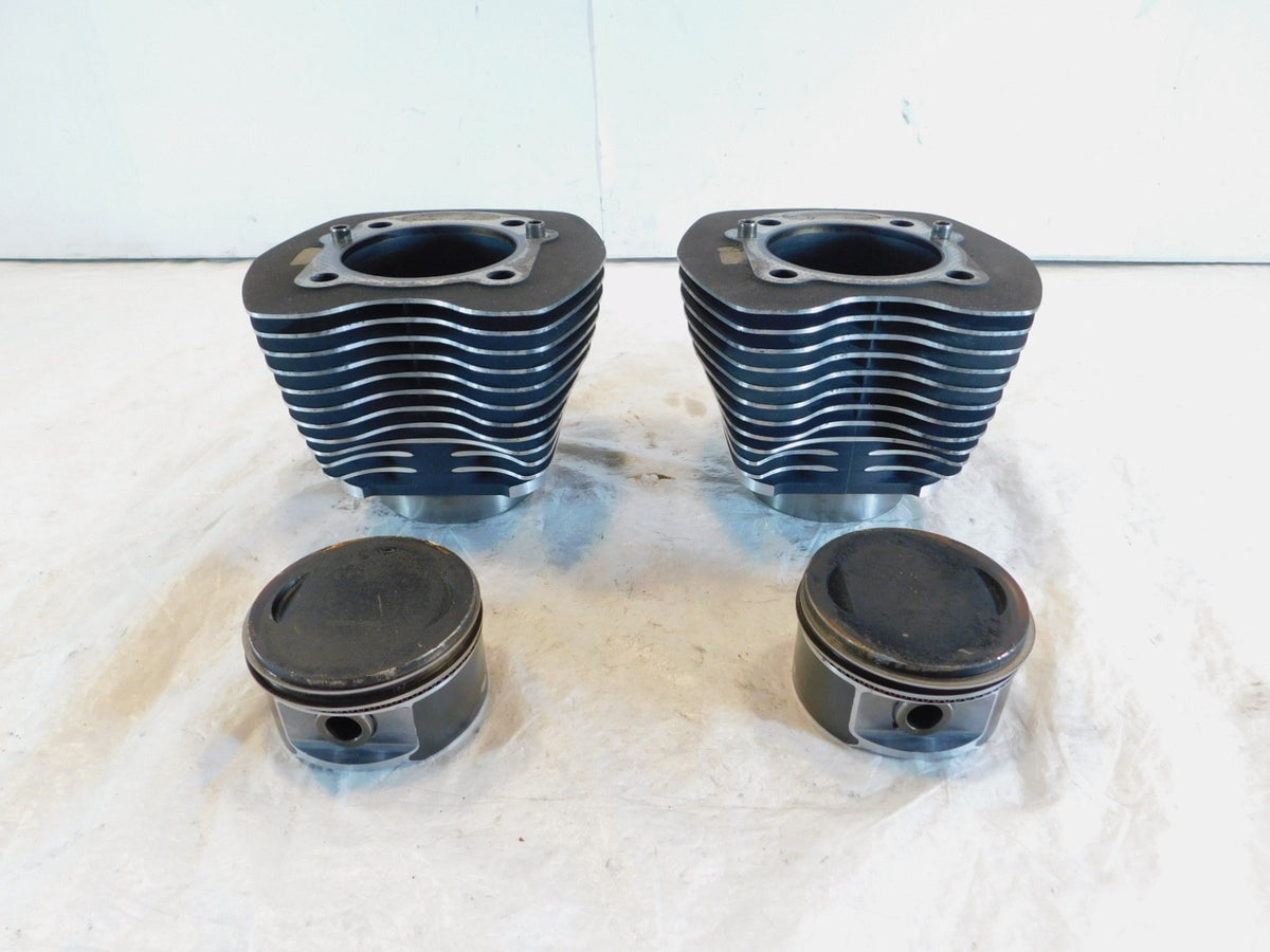 Harley Davidson Twin Cam Touring Dyna & Softail Engine Pistons & Black Cylinders - C3 Cycle