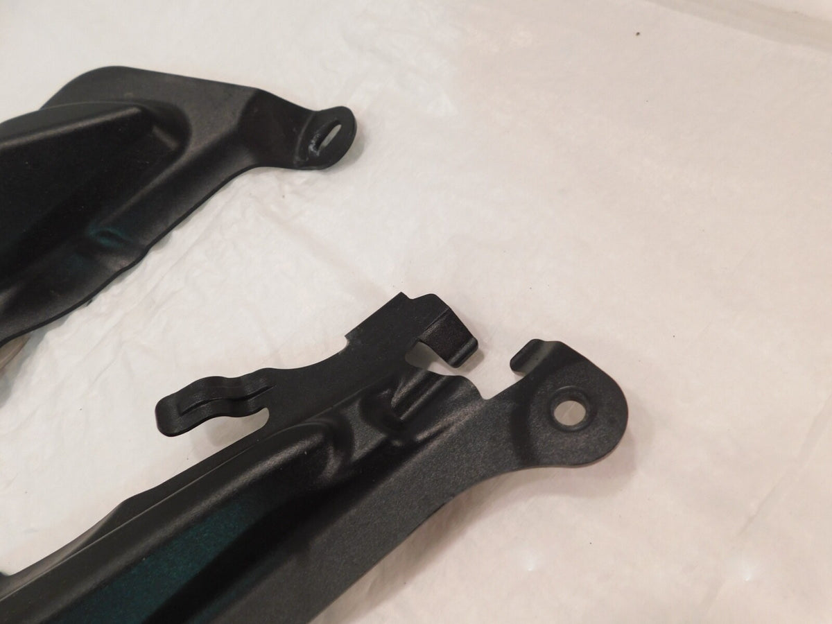 Triumph Speed Triple 1050 R & S Left/Right Side Frame Infill Panel Fairing Cowl - C3 Cycle