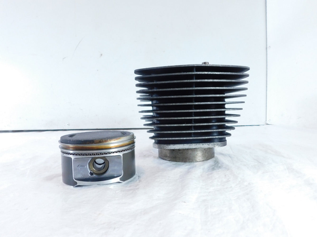 Harley Davidson Touring Dyna & Softail Twin Cam 88 Motor Piston & Black Cylinder - C3 Cycle