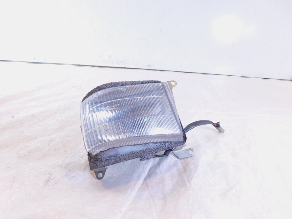 1990-97 Honda Goldwing 1500 GL1500SE Special Edition Right Cornering Lamp Light - C3 Cycle
