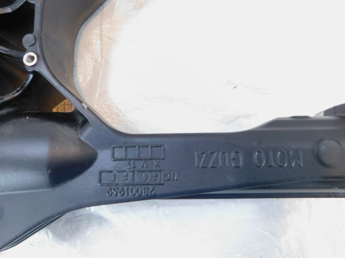 Moto Guzzi V7 III Carbon Special & Stone 750 Rear Wheel Suspension Fork Swingarm