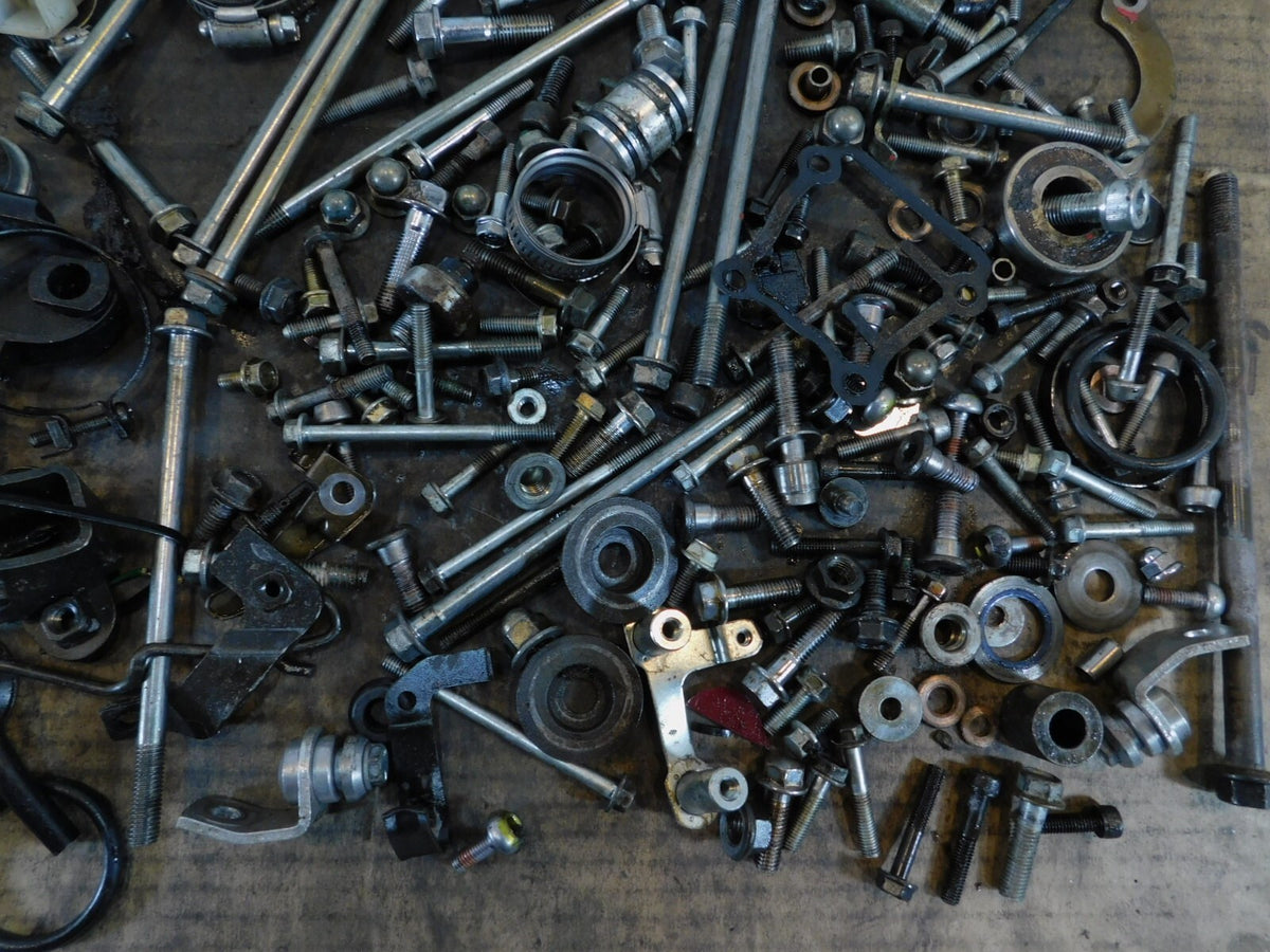 2000 Honda VT1100 VT1100C2 Shadow 1100 Sabre Nuts Bolts & Brackets Parts Box Lot - C3 Cycle