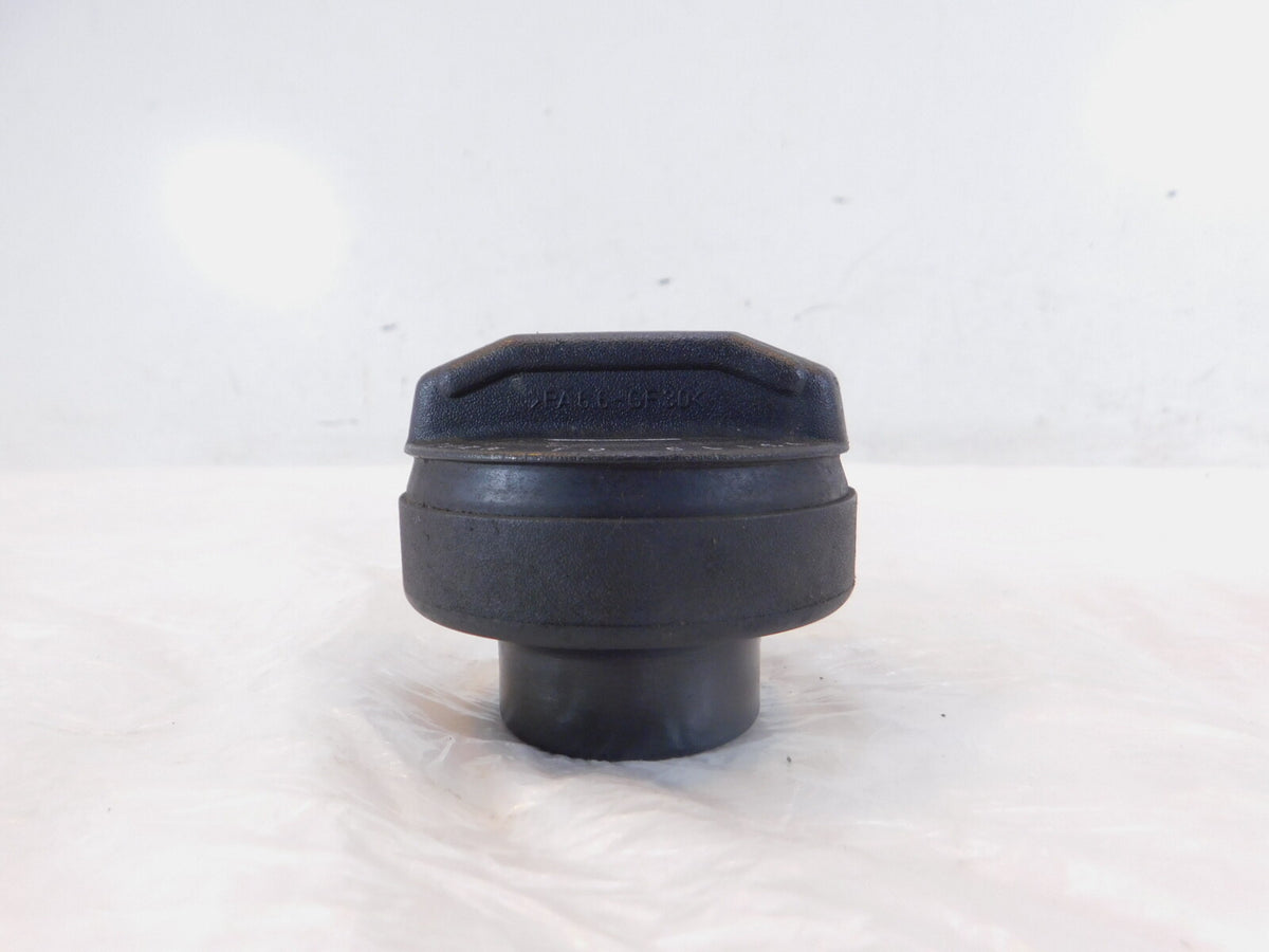 Porsche 911 996 Boxster 986 & Cayman Fuel Gas Petrol Tank Cover Lid Screw Cap - C3 Cycle