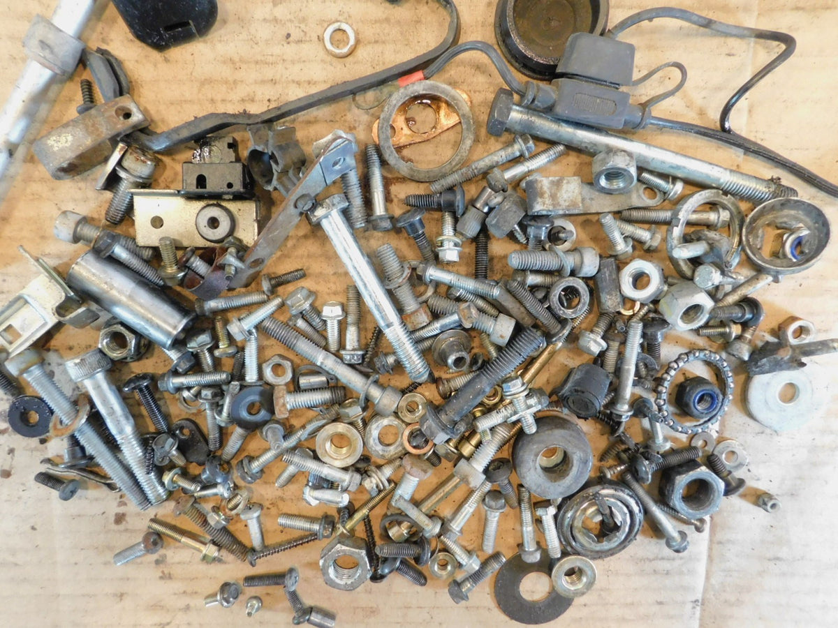 2012 12 Piaggio Vespa LX 50 Miscellaneous Engine Nuts Bolts Brackets Parts Lot - C3 Cycle