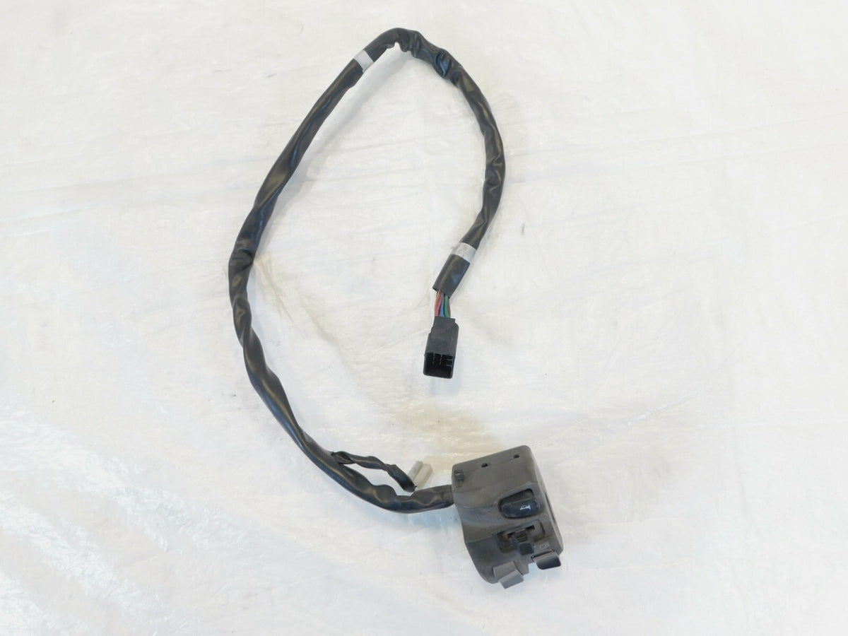 2008-2009 Kawasaki Concours 14 ABS OEM Left Side Handle Bar Light Horn Switch - C3 Cycle