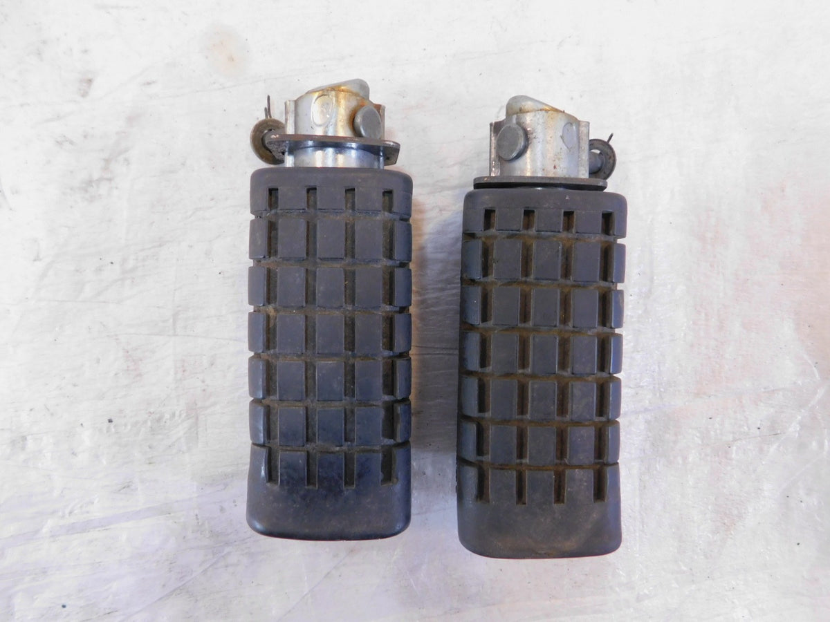 1983-1985 Honda CB650SC Nighthawk 650 Black Left/Right Rear Footpeg Footrest - C3 Cycle