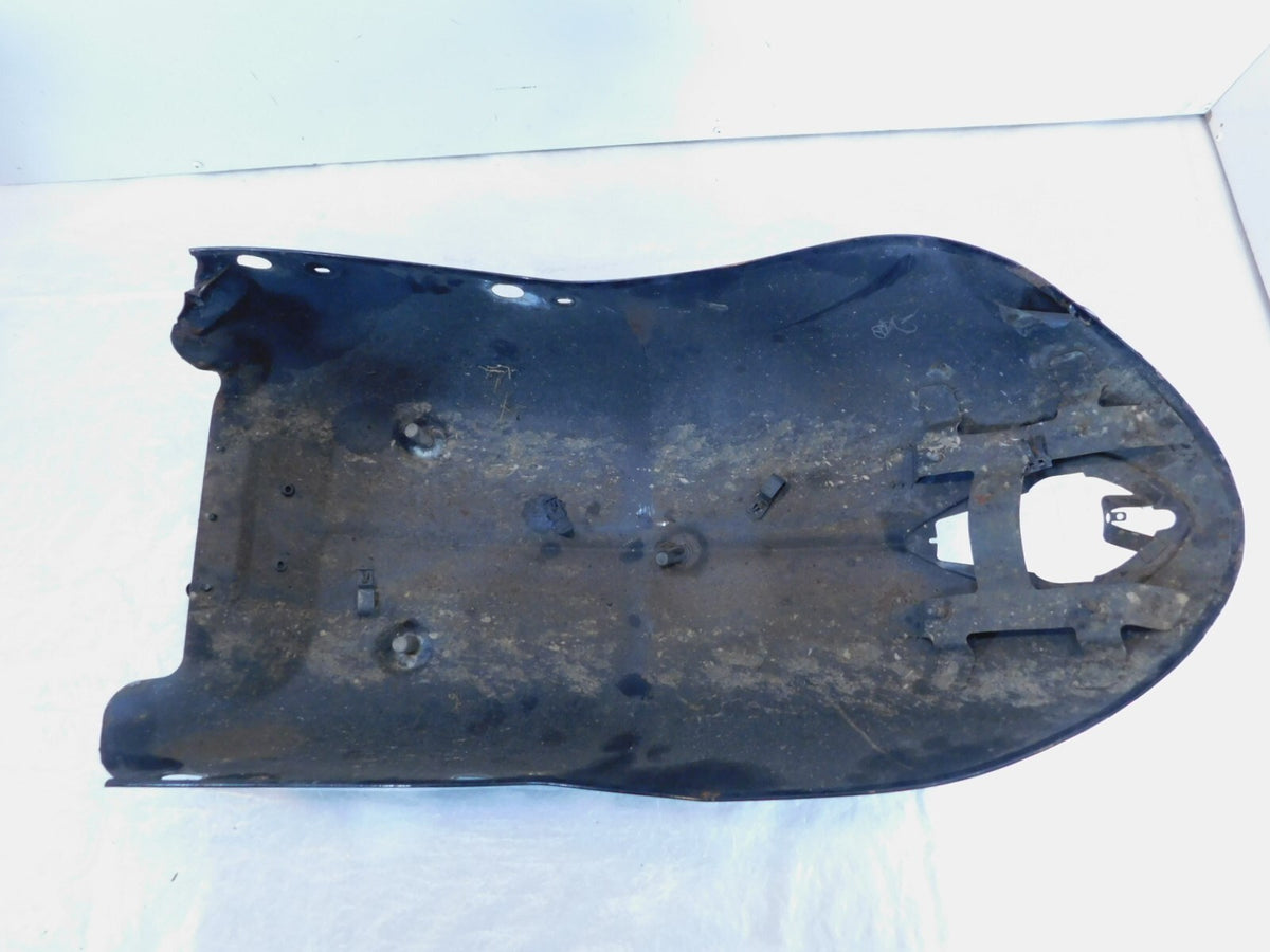2006 06 Victory Vegas Jackpot Black Rear Wheel Cover Fender Tail Section - C3 Cycle