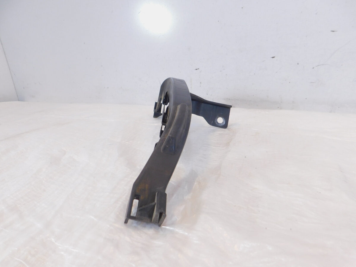 Porsche Carrera 911 & Boxster 986 Front Right Bumper Cover Mount Bracket - C3 Cycle