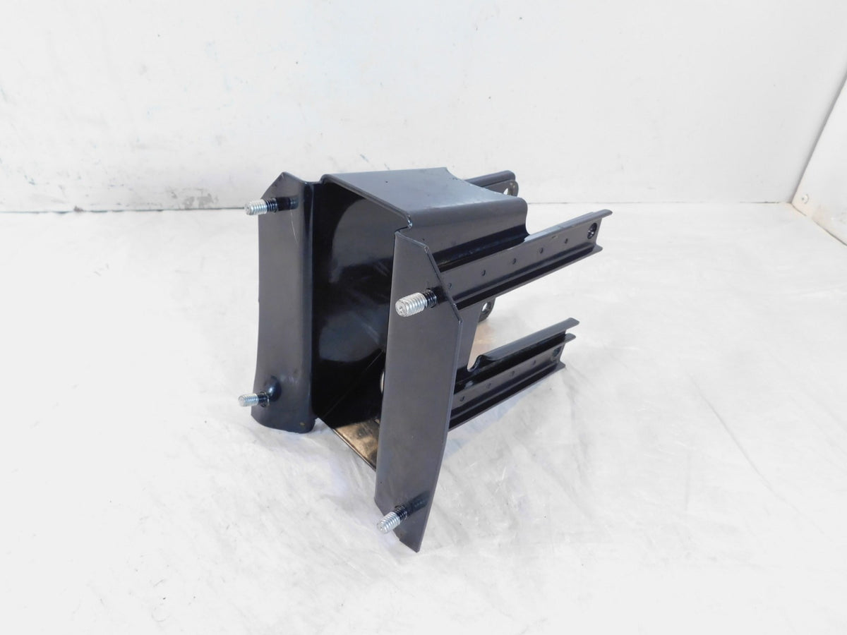 2009 09 Harley Davidson FLTR Road Glide Front Fairing Cowling Cowl Mount Bracket - C3 Cycle