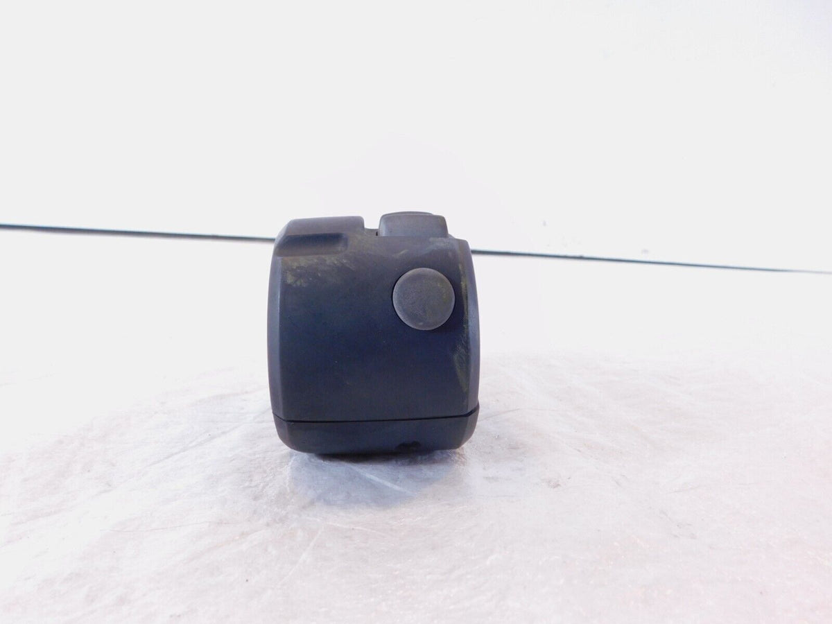 BMW K1200R R1200GS F650GS & F800GS F800ST Left Handlebar Headlight Signal Switch - C3 Cycle
