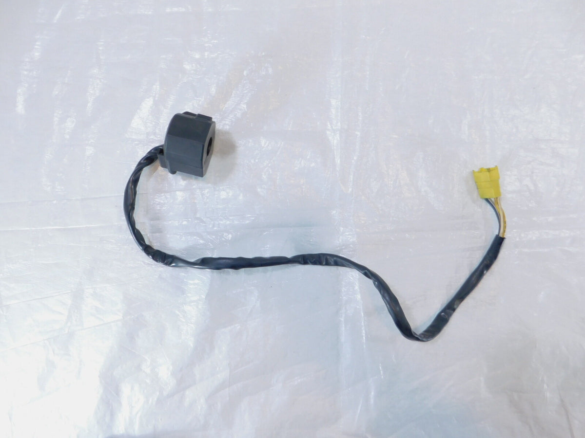 Suzuki RF600 GSXR750 & GSXR1100 Left Horn Turn Signal Handlebar Switch Buttons - C3 Cycle