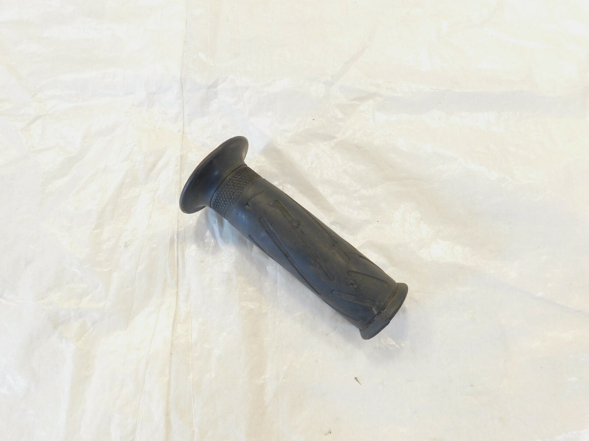 Yamaha FZ1 FZ6 FZ6R FZ09 & YZF-R1 YZFR1 R1 V-Max Left Handlebar Handle Bar Grip - C3 Cycle