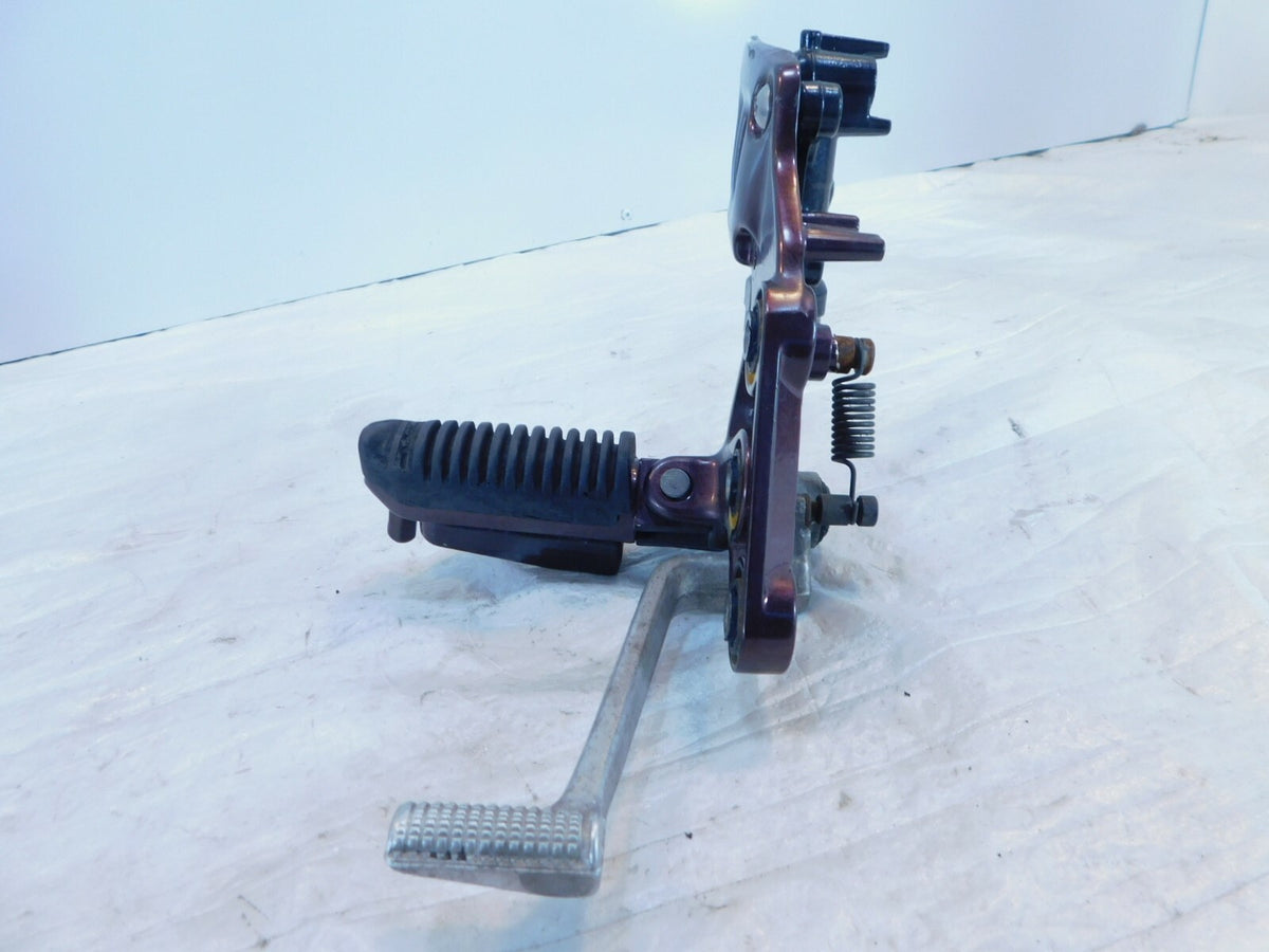 99-03 Suzuki Hayabusa GSX1300R Right Footrest Peg Brake Pedal & Master Cylinder - C3 Cycle