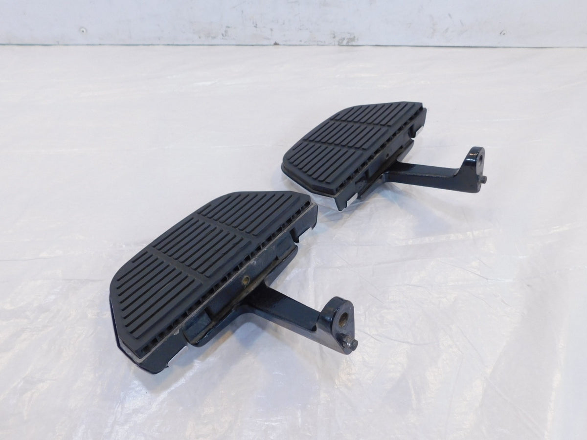 Harley Davidson Road King Electra Glide Chrome Passenger Footrest Footboards - C3 Cycle
