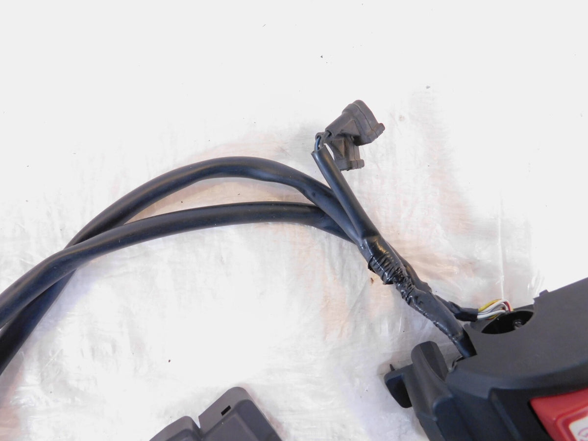 Honda CB1000 CB1000R Right Handlebar Start Stop Kill Switches w/ Throttle Grip - C3 Cycle