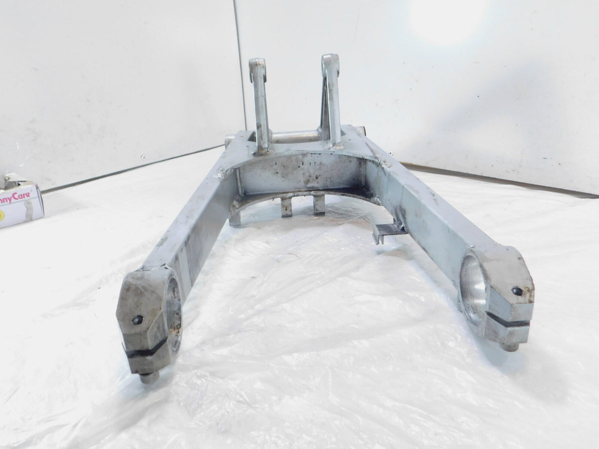 Kawasaki Ninja 1000 1000R ZX1000 Rear Wheel Mount Swing Fork Swingarm Bracket