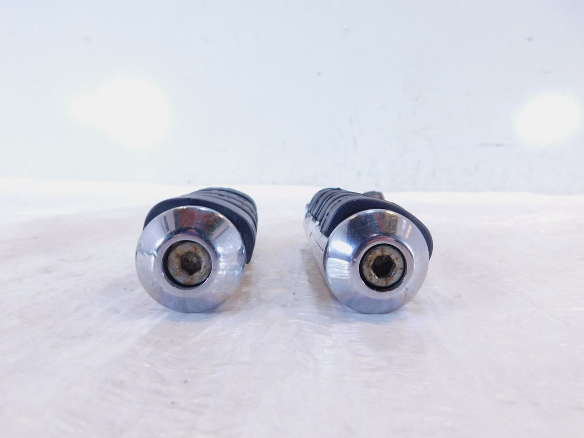 Harley Touring Dyna Sportster & Softail ISO Chrome & Rubber Footpeg Footrests
