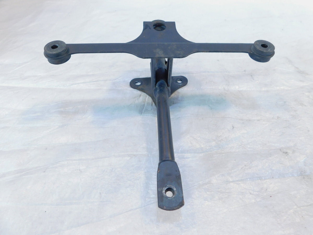 Kawasaki ZX-6 ZX600 ZX600-E & ZZR600 Engine Motor Oil Cooler Mount Bracket Stay - C3 Cycle