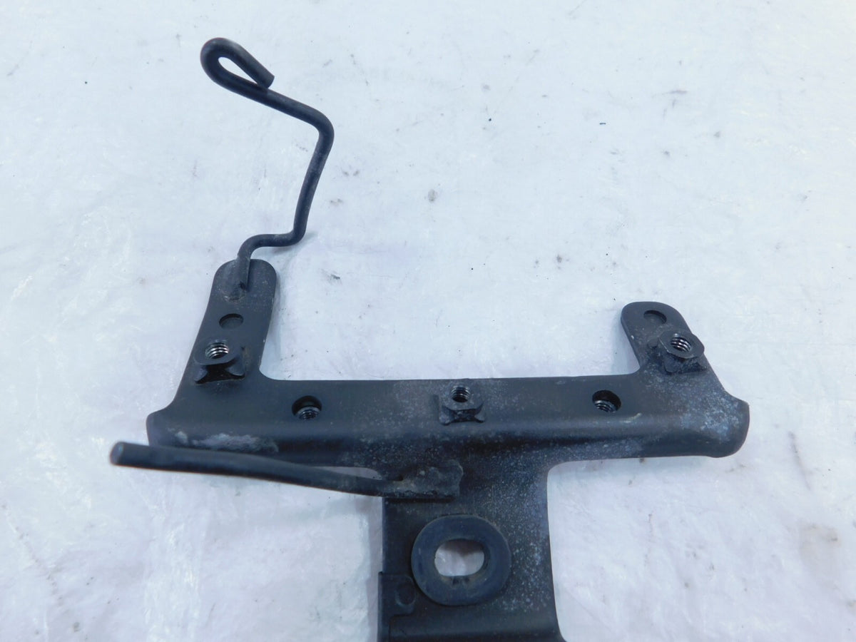84-85 Honda VF500C Magna V30 500 Fuse Box & Inner Horn Holder Case Mount Bracket - C3 Cycle