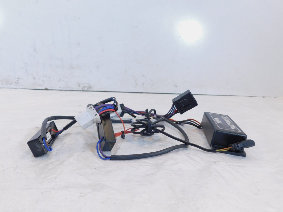Harley Davidson Softail Dyna Touring Badlands Plug-In LED Load Equalizer III - C3 Cycle