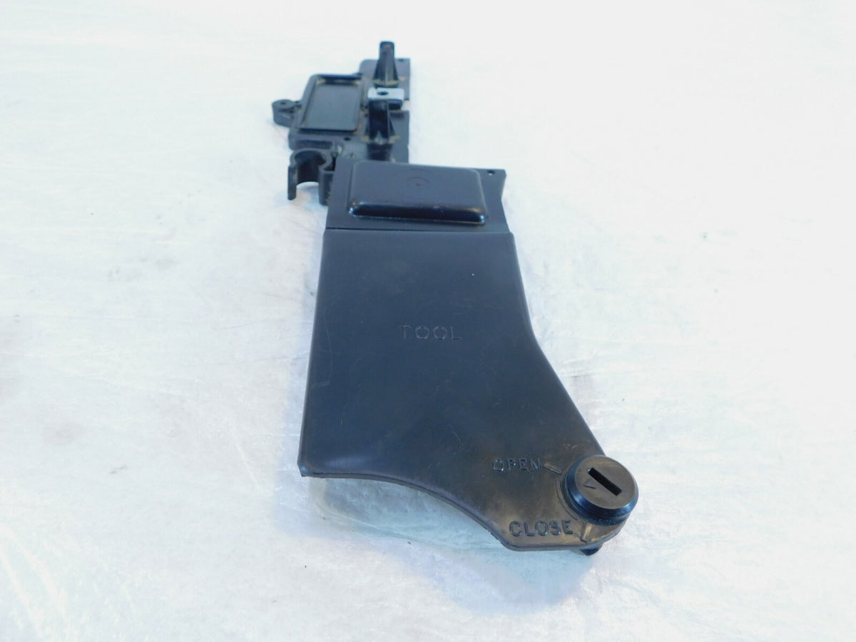 2003 & 2004 Honda VTX1300 VTX1300C VTX1300S Battery & Tool Box Cover Fairing - C3 Cycle