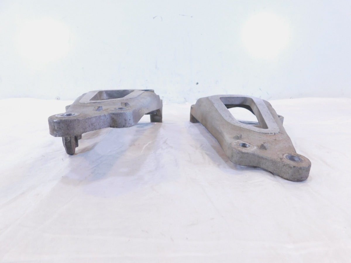 81-83 Yamaha Virago 750 XV750 Rear Left Right Passenger Foot Peg Mount Brackets