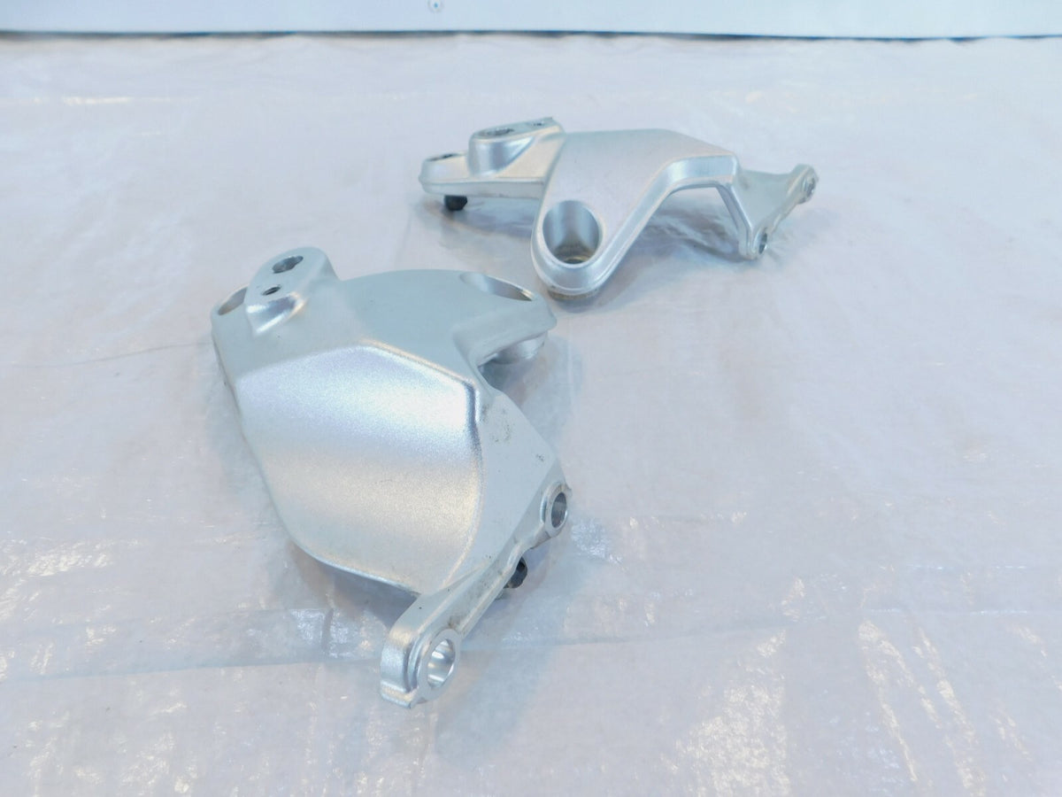 15-20 BMW R1200R R1250R Left/Right Instrument Cluster Speedometer Bracket Mounts - C3 Cycle