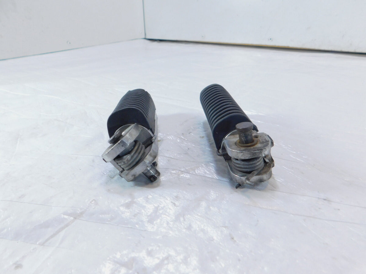 Suzuki RF600R & RF900R Rear Left Right Front Rider Footrest Footpegs Foot Pegs - C3 Cycle