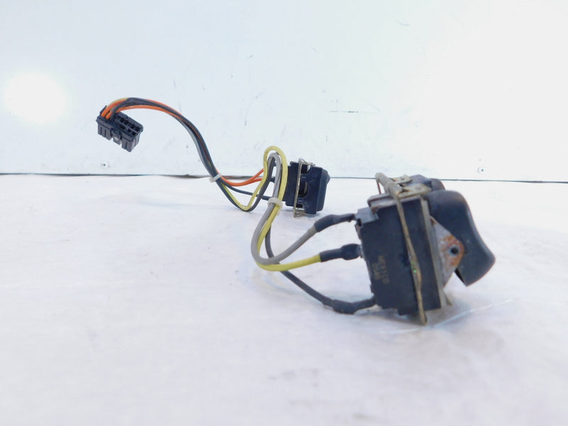 Harley Touring Electra Glide Ultra Classic Spot Lamp Accessory Control Switches