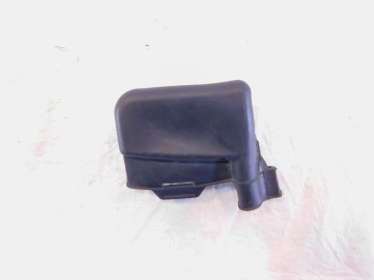 1988-2000 Honda GL1500 Goldwing 1500 Radio Connector Rubber Cover 32814-MN5-010 - C3 Cycle
