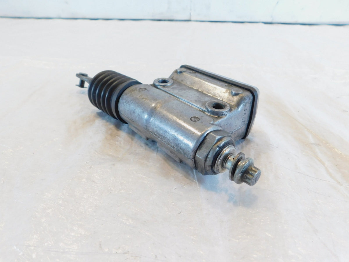 cb4f5028-487f-4c31-a6a0-1f8e780f4d87