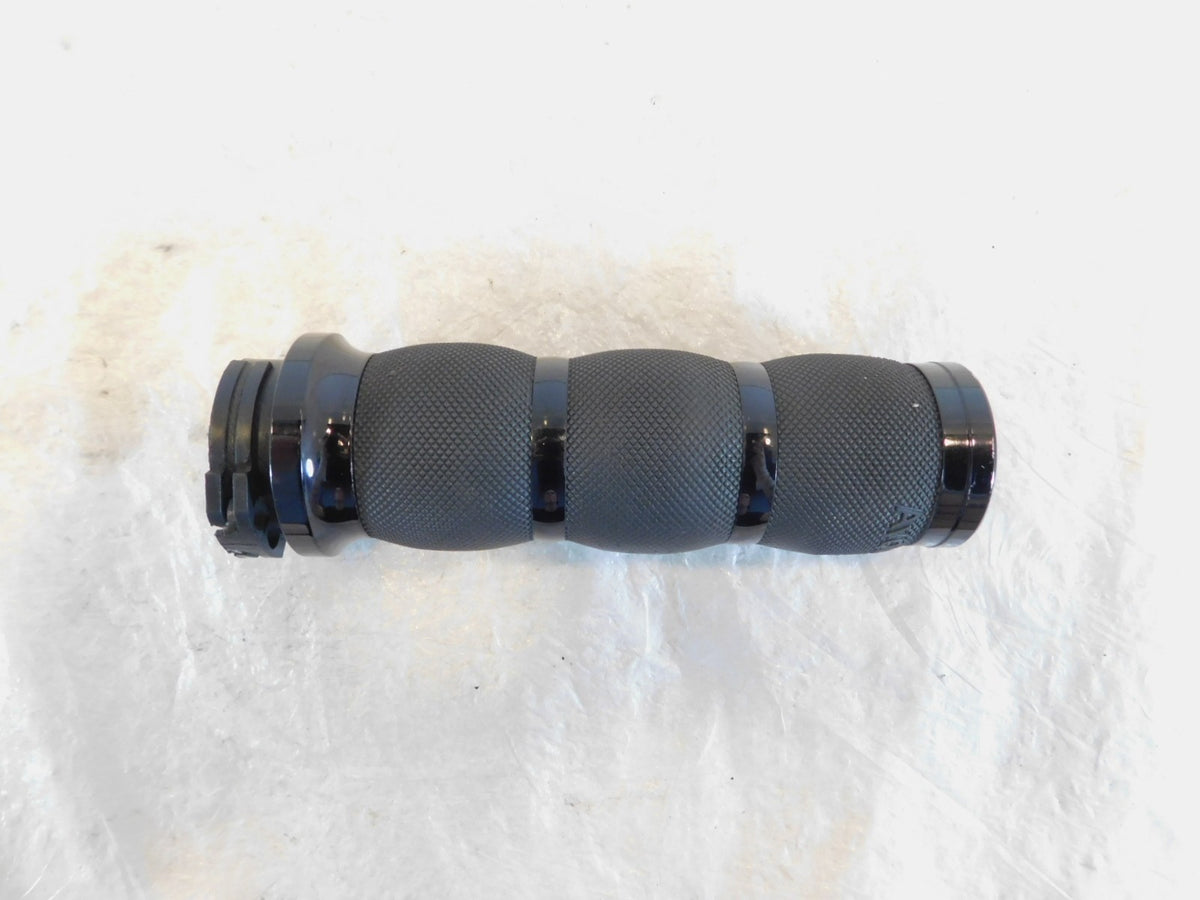 Harley Davidson Dyna Sportster Softail Avon Black Throttle Right Handlebar Grip - C3 Cycle