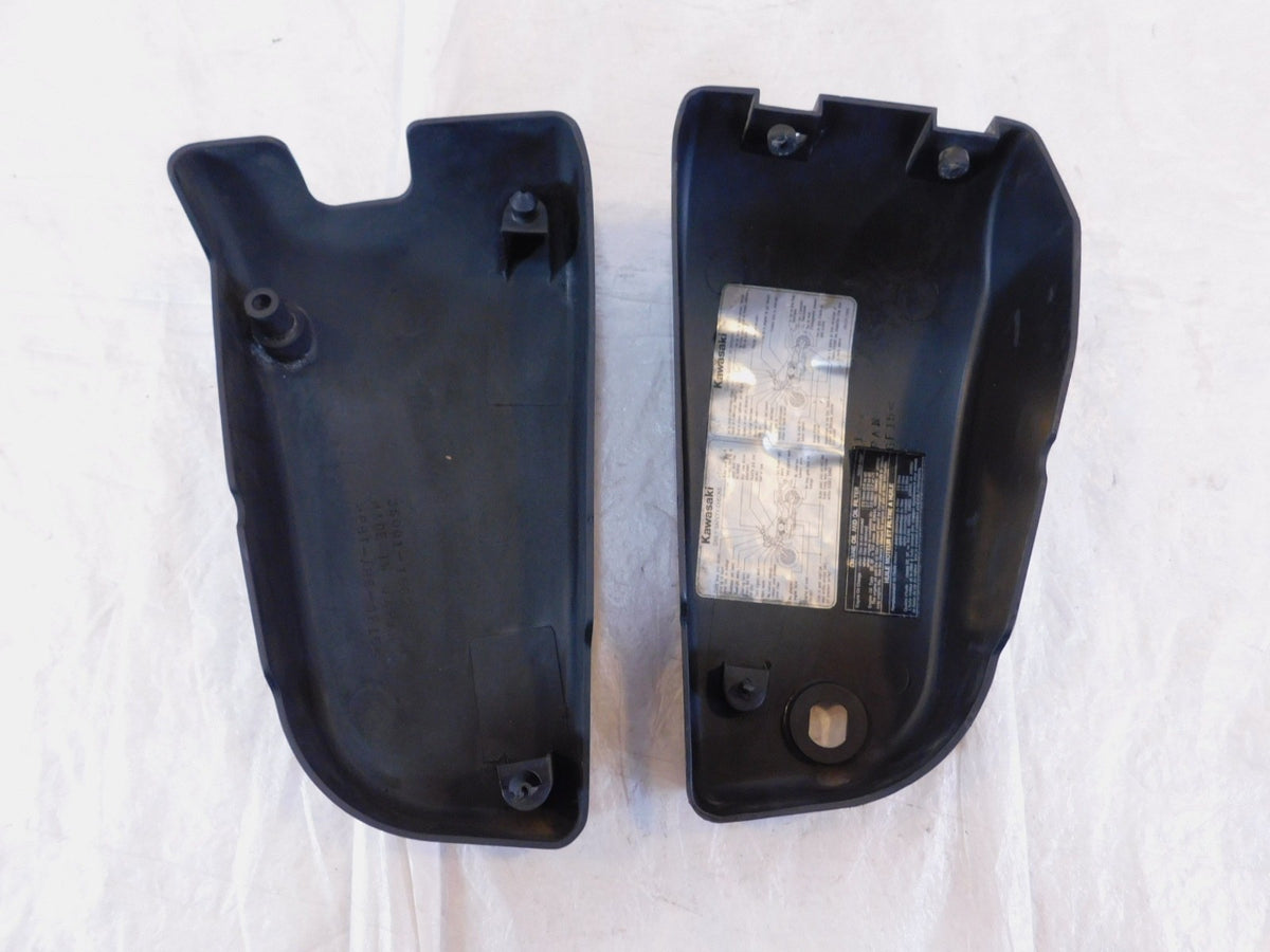 Kawasaki Vulcan 1500 VN1500 Classic Nomad Black Left/Right Side Fairing Covers - C3 Cycle