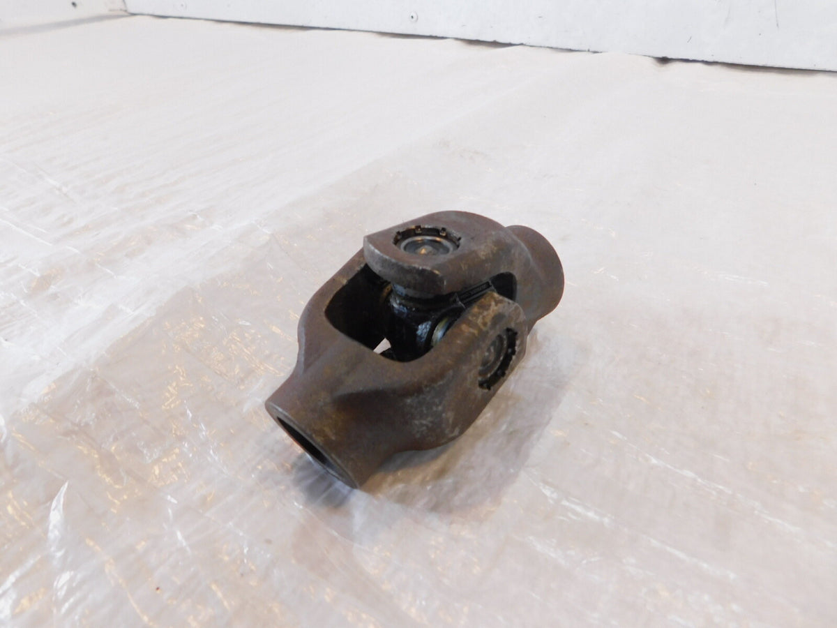 Honda Shadow 700 VT700 & 750 VT750 Differential Drive Shaft Yoke Joint U-Joint - C3 Cycle