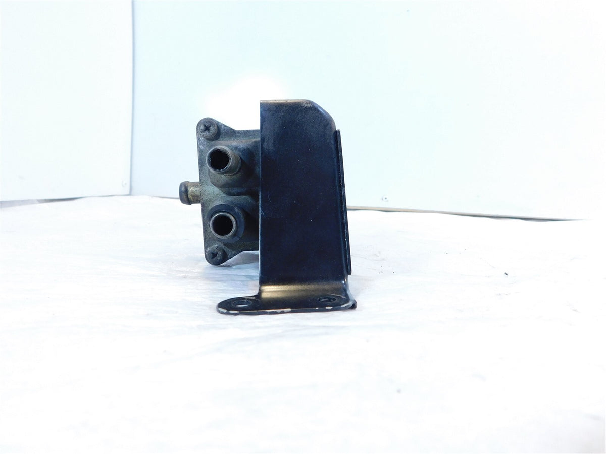 Suzuki GSXR600 GSX-R600 & GSXR750 GSX-R750 2nd Air Induction Valve & Bracket - C3 Cycle