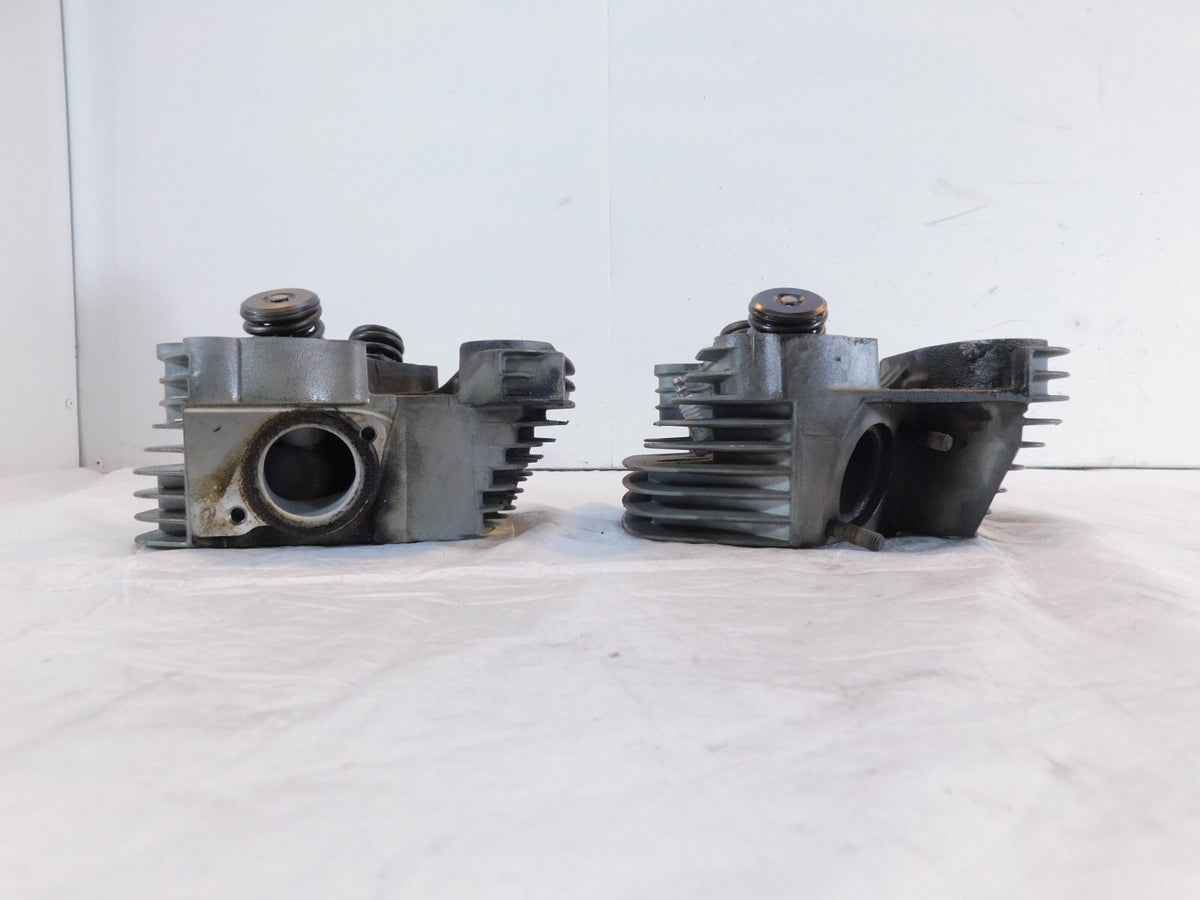 Harley Davidson Sportster 883 Engine Motor Cylinder Heads Springs & Valves - C3 Cycle