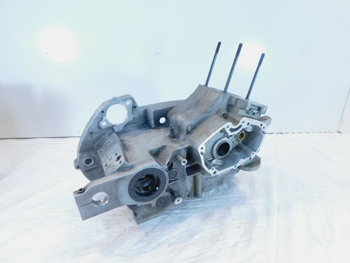 2000-2010 Buell Blast 500 Silver Engine Motor Crank Cases Crankcase - 24414-00Y - C3 Cycle