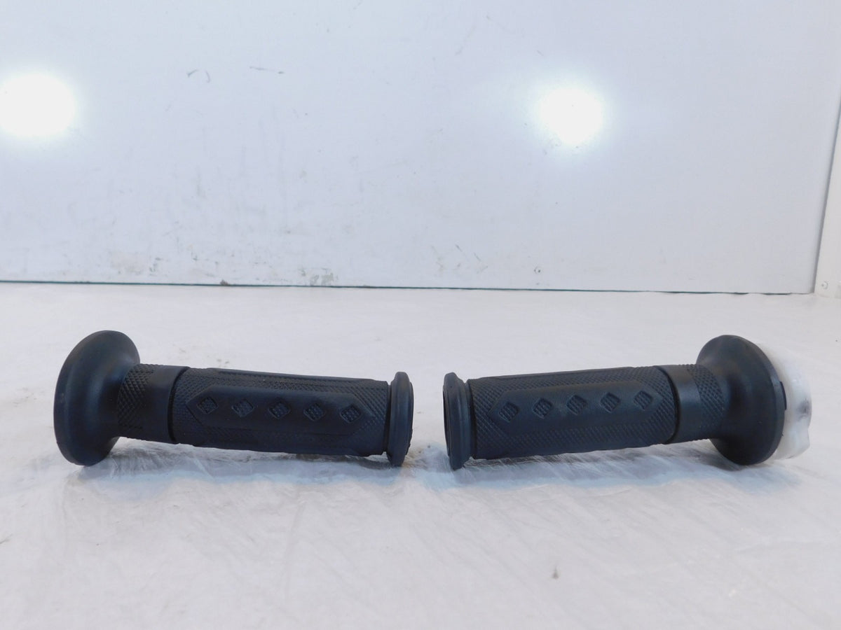 1997 & 1998 Buell Thunderbolt S3 Pair Left Right Throttle Handlebar Hand Grips - C3 Cycle