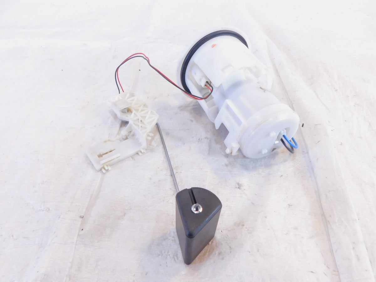 Honda CBR600RR CBR600RA CBR600 600 Gas Tank Reservoir Petrol Fuel Pump Unit - C3 Cycle